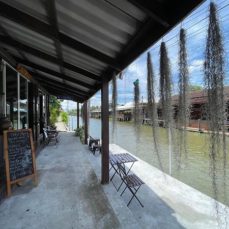 Reuan Vilawan Ratchaburi Exteriér fotografie