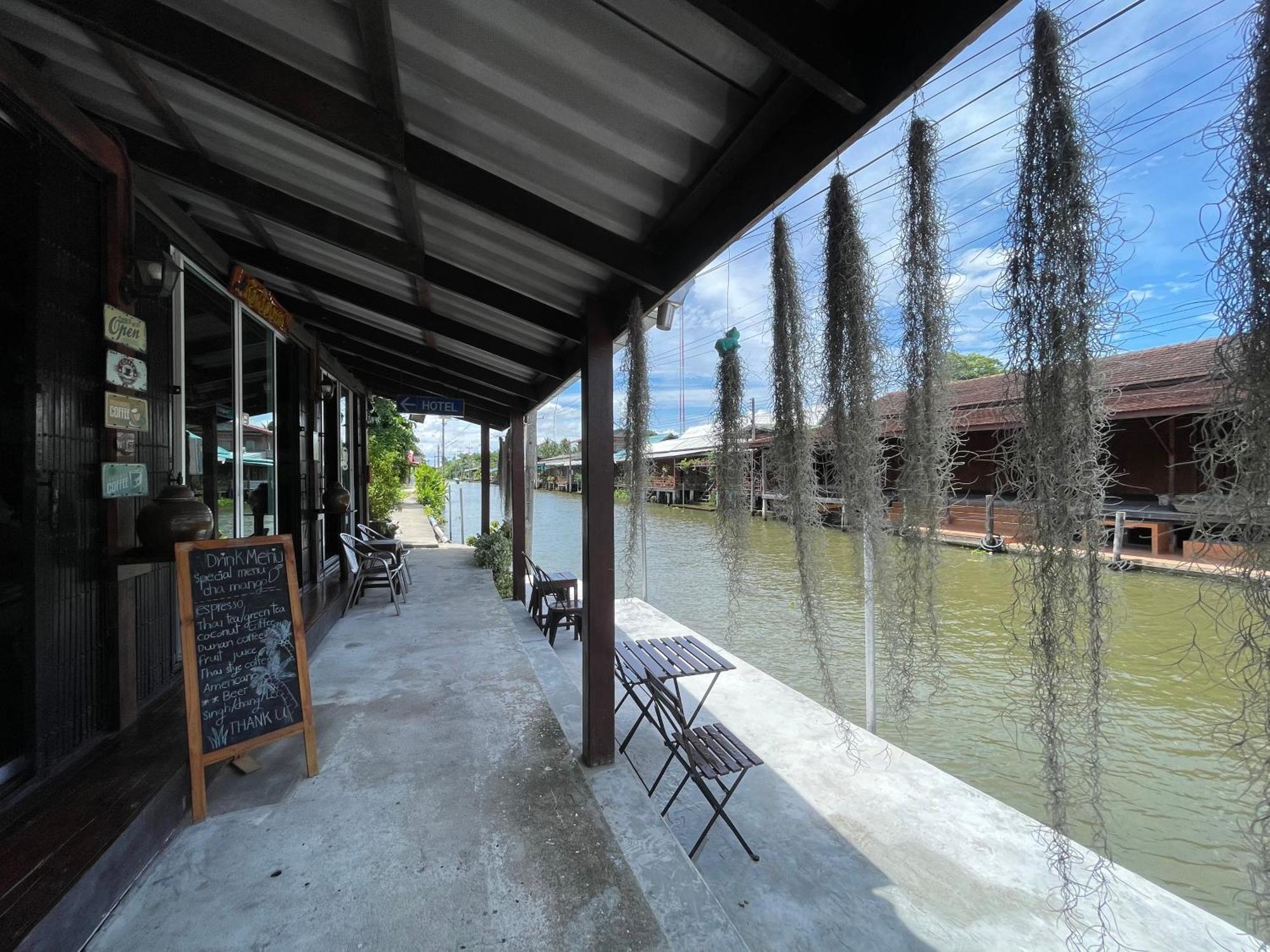 Reuan Vilawan Ratchaburi Exteriér fotografie
