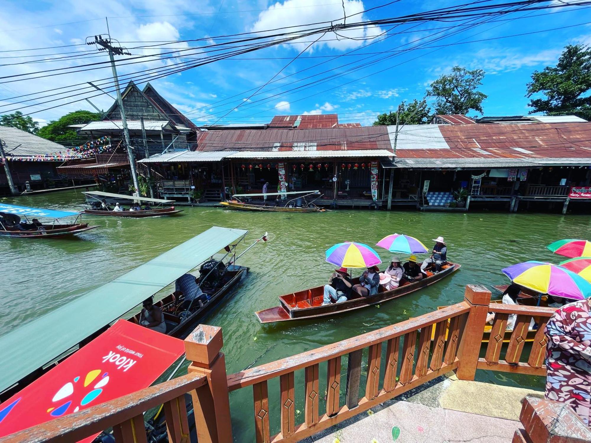 Reuan Vilawan Ratchaburi Exteriér fotografie