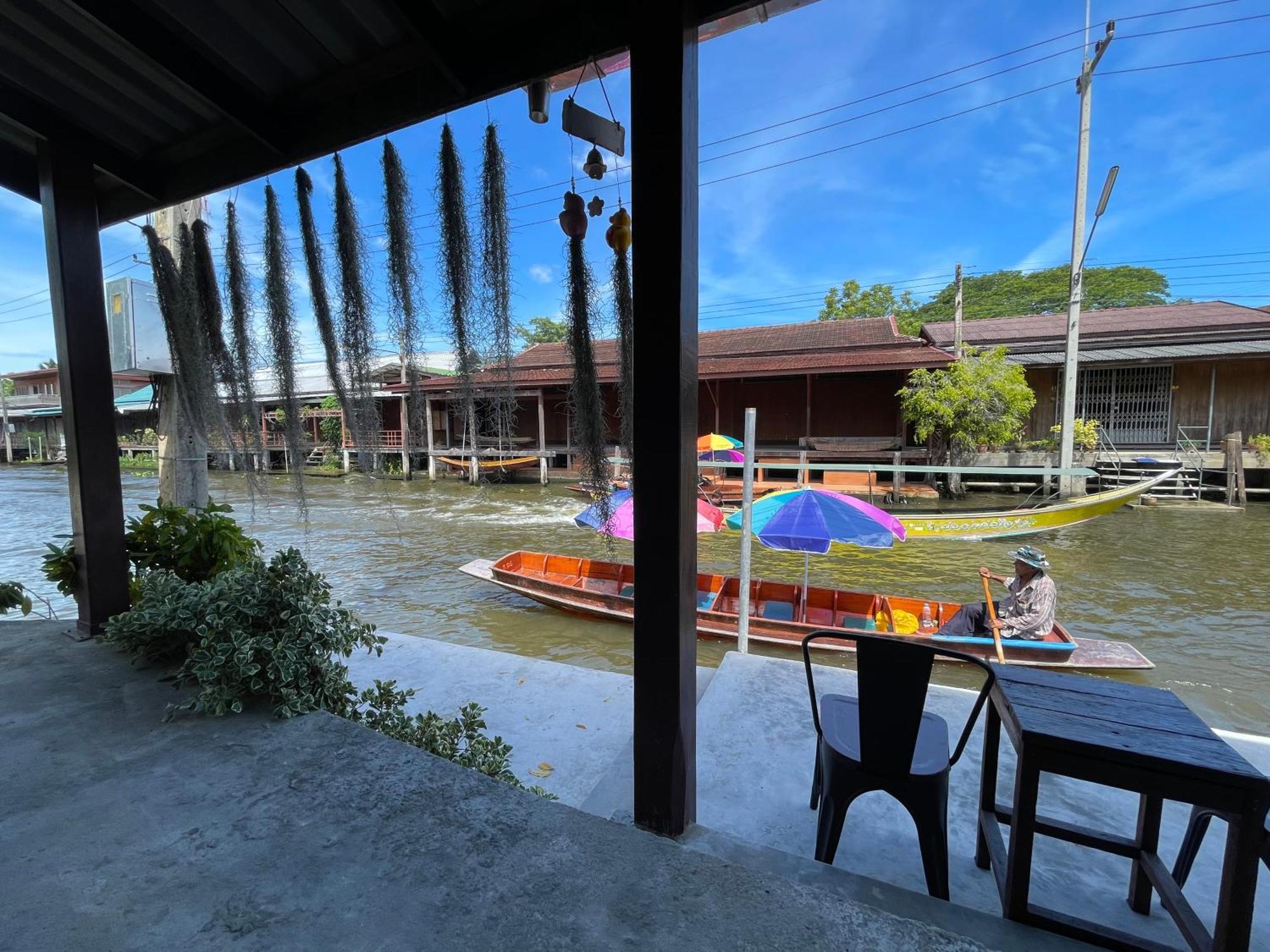 Reuan Vilawan Ratchaburi Exteriér fotografie